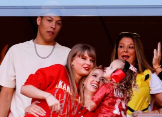 Taylor Swift & Brittany Mahomes Are the Real MVPs for Their Handshake
