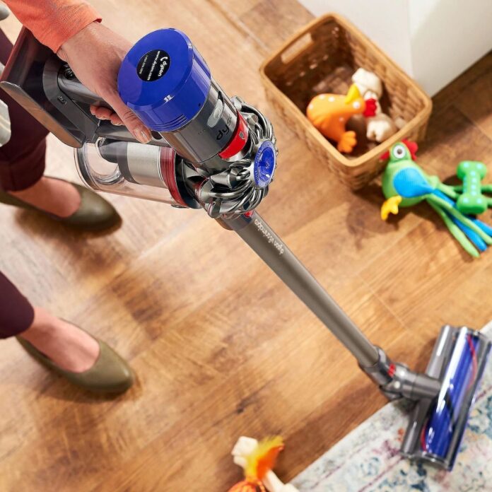 rs_1200x1200-231005133006-Shop_QVC_Dyson_Deal_1200.jpg