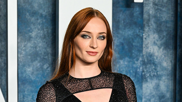 sophie-turner-leaves-meditation-divorce-ftr.jpg