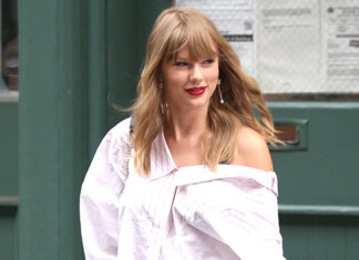 Taylor Swift Sends Fashion Message to Travis Kelce: Photos – Hollywood Life