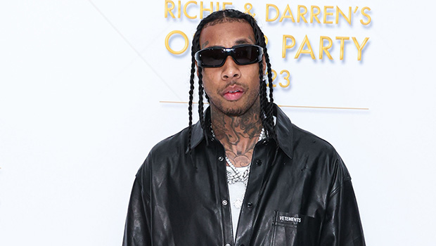 tyga-naked-beach-ftr.jpg