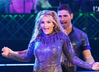 Who Got Eliminated on ‘Dancing with the Stars’ Season 32? – Hollywood Life