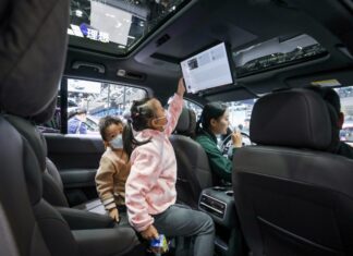 China’s EV upstart Li Auto hunts for chip talent in Singapore