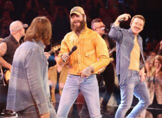 What Was Your Favorite CMA Awards Performance? Vote!