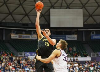 Maui Invitational predictions: College basketball odds, picks