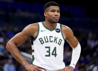Milwaukee Bucks Still Struggling To Break Out Of Slump During Early Stretch Of Season