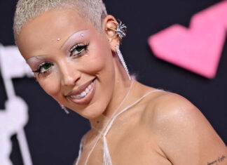 Doja Cat Reacts To Blackface Accusations, Calling Critics “Stupid”