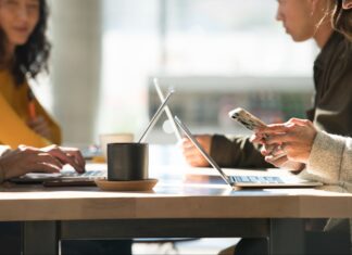 How Social Media Can Accelerate the Path to Thought Leadership Fame