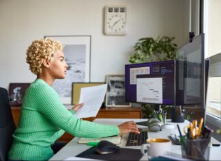 9 Crucial End of Year Tasks for All Business Owners