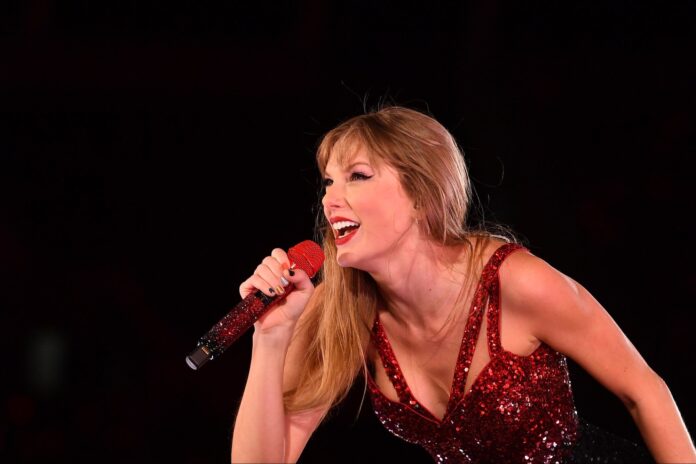 1700168611-GettyImages-1785134153.jpg