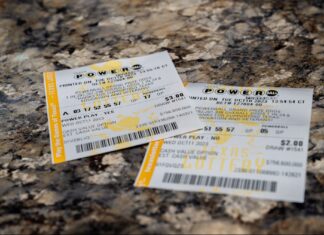 Iowa Posts Wrong Powerball Numbers, Will Pay Winners Anyway
