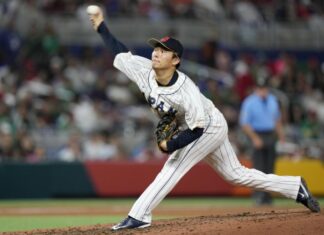 Red Sox push to sign ace
