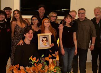 ‘Modern Family’ cast reunited with one notable absence