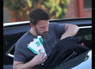 Ben Affleck Pulls Out Carton of Cigarettes While Picking Up Kids