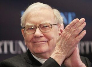 Warren Buffett Has ‘Monstrous Pile of Cash’ to Seize Bargains: Malone