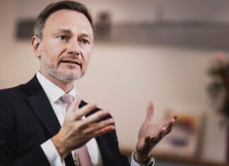 German Politician Says No Society Has Ever Increased Prosperity ‘by Working Less’