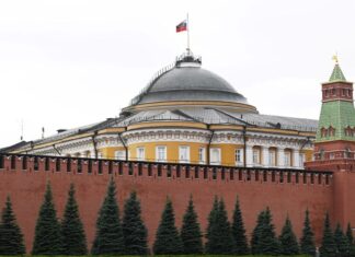 Putin Fears Wrath of Soldiers’ Wives, Kremlin to Buy-Off Protests: Reports
