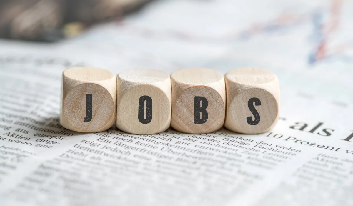 Labor market cools on strike activity
