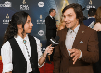 Charlie Worsham Reveals How The Collaborations on His Album ‘Compadres’ Came To Be, Talks Wanting to Work With Keith Richards & More | CMA Awards 2023