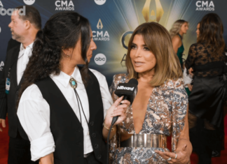 Paula Abdul on Love for Carrie Underwood & Taylor Swift, Going on Tour With NKOTB, Producing a Broadway Show & More | CMA Awards 2023
