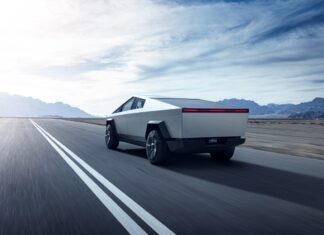 Tesla exec Drew Baglino reportedly out as company lays off 10%