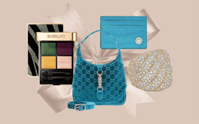 GiftGuide-2023-WebGraphics-LoudLuxury-V2-800x500.jpg