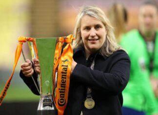 Emma Hayes named USWNT coach, has short time with team pre-Olympics