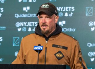 Jets offense hoping to finally solve ‘frustrating’ penalty problem