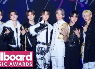 Stray Kids Perform ‘S-Class’ and ‘LALALALA’ | Billboard Music Awards 2023