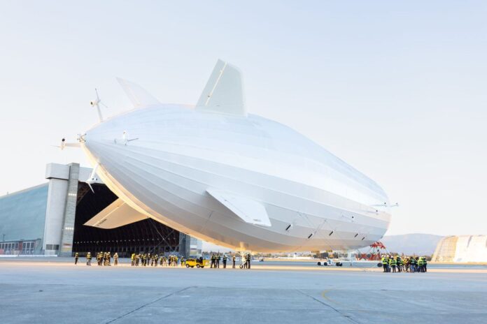 Pathfinder-1-outdoor-flight-operations-Moffett-Field.jpg