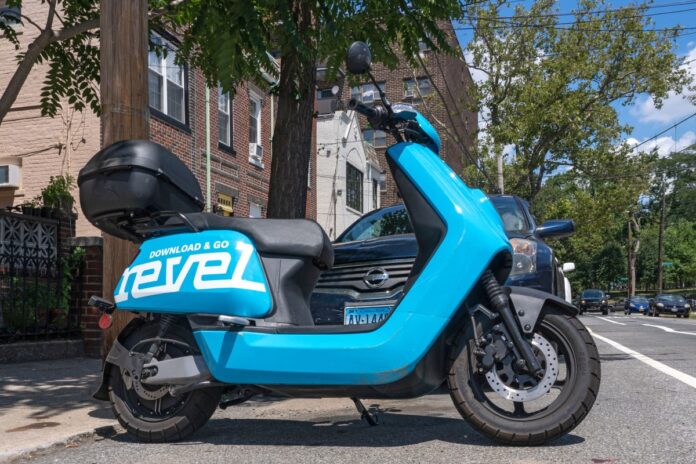 Revel-GettyImages-1227823167.jpg