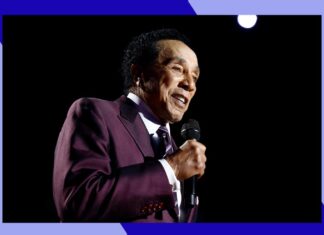 Get tickets to see Smokey Robinson on tour in 2023 and 2024