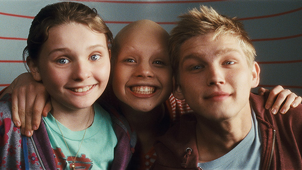 abigail-breslin-pays-tribute-to-evan-ellingson-ftr.jpg