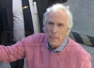 Henry Winkler Says Patrick Mahomes Left Him Hanging On Chicken Dinner Invite