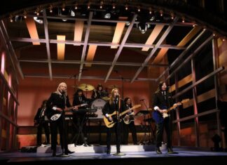 Boygenius Rocks ‘Not Strong Enough’ & ‘Satanist’ in ‘SNL’ Debut: Watch