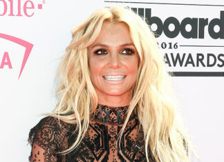 Britney Spears Talks ‘Beautiful’ Stories in Her Memoir Amid Book Drama – Hollywood Life