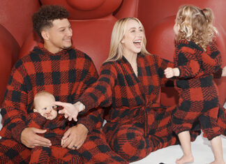 Brittany Mahomes’ Family Match in SKIMS for New Holiday Campaign – Hollywood Life