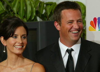 How Matthew Perry Saved Chandler and Monica From Cheating Storyline – Hollywood Life