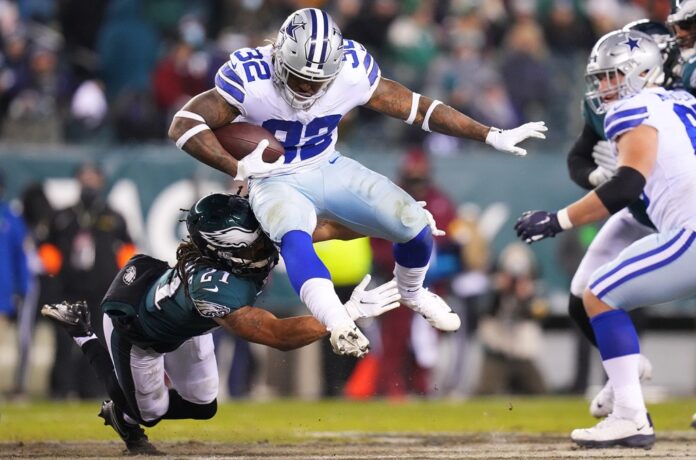 cowboys-eagles-football-2022-billboard-1548.jpg