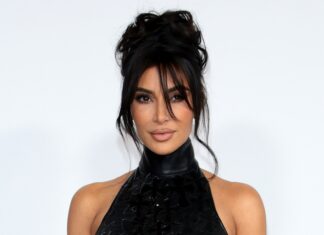 Kim Kardashian Rocks Blonde Hair at GQ Men of the Year Event