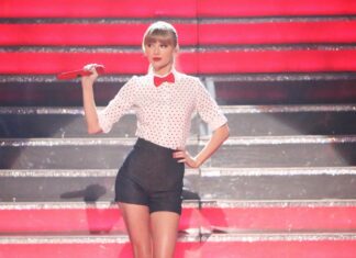 Choreographer Mandy Moore Is Judging DWTS' Taylor Swift Night