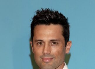 Laguna Beach’s Stephen Colletti and Alex Weaver Are Engaged