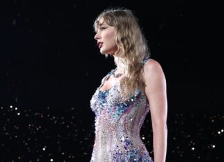 Taylor Swift Shakes Off Eras Tour Wardrobe Malfunction