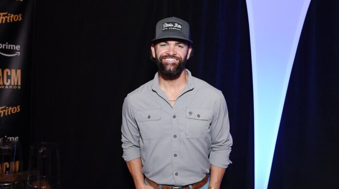 dylan-scott-acm-backstage-2023-billboard-pro-1260.jpg