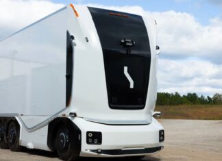 Einride’s driverless truck starts work for GE Appliances