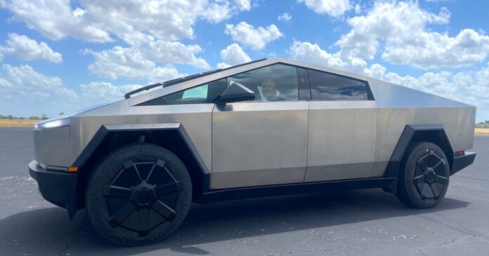 elon-musk-cybertruck.jpeg