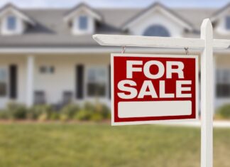 Pending-home sales rise to highest level in a year in October: Redfin