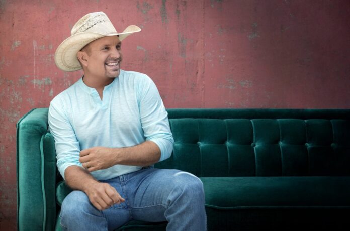 garth-brooks-press-2023-billboard-1548.jpeg
