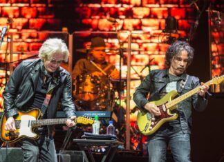 Daryl Hall Suing John Oates Over Plan to Sell Stake in Joint Venture to Primary Wave