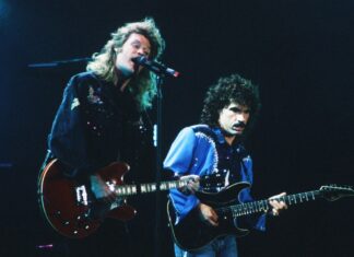 Hall & Oates Trade Blows In New Lawsuit Filings: ‘Ultimate Partnership Betrayal’